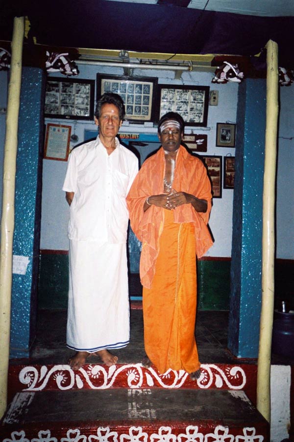 John Weddepohl with HH Srilasri Sivananda Pulippani Pathira Swamigal